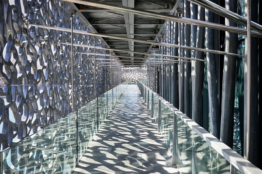Consigne à bagages pour visiter le MUCEM à Marseille